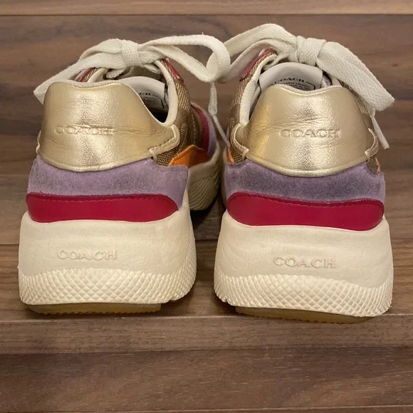 Coach runner - Picture 4 of 7